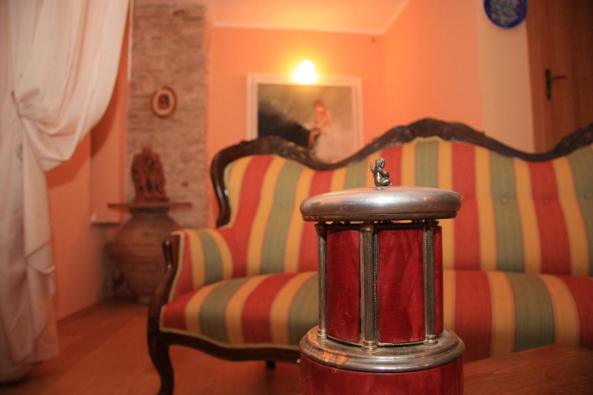 Hotel Morlacchi Перуджа Экстерьер фото