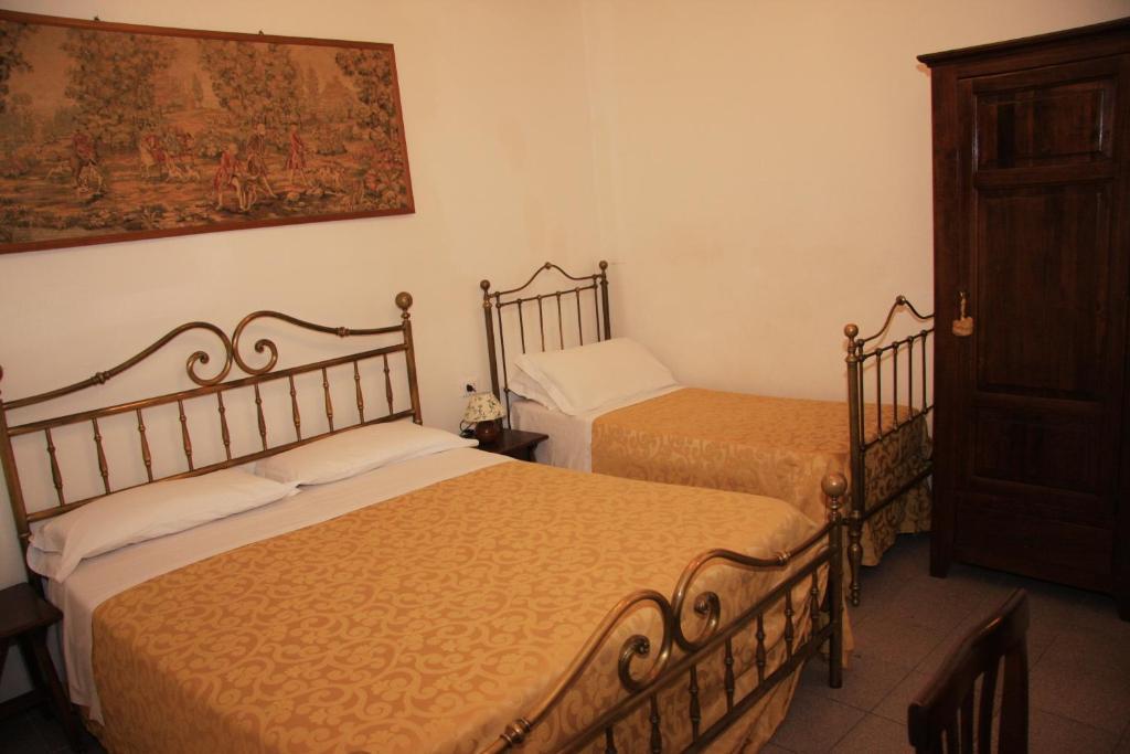 Hotel Morlacchi Перуджа Номер фото